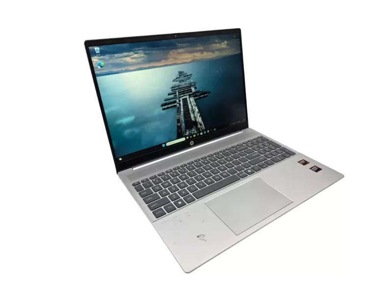 HP PAVILION 16-AG0019NW 16" AMD RYZEN 7 8840U 16/512GB SSD G.W.13.02.2027!