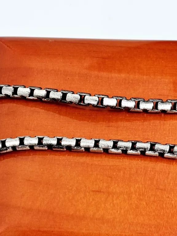 NOWY SREBRNY ŁAŃCUSZEK OKRAGŁA KOSTKA 925 28,50G 60CM