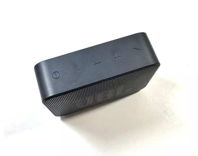 GŁOŚNIK JBL GO ESSENTIAL