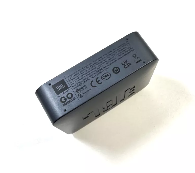 GŁOŚNIK JBL GO ESSENTIAL