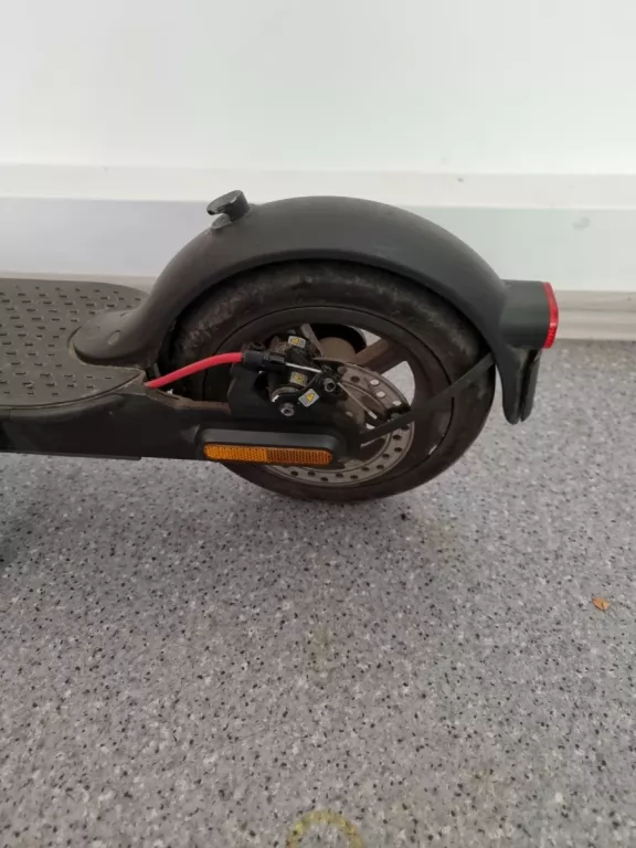 HULAJNOGA XIAOMI ELECTRIC SCOOTER PRO 2 2022 CZARNY
