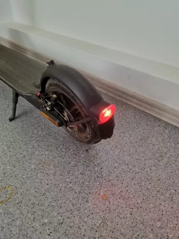 HULAJNOGA XIAOMI ELECTRIC SCOOTER PRO 2 2022 CZARNY