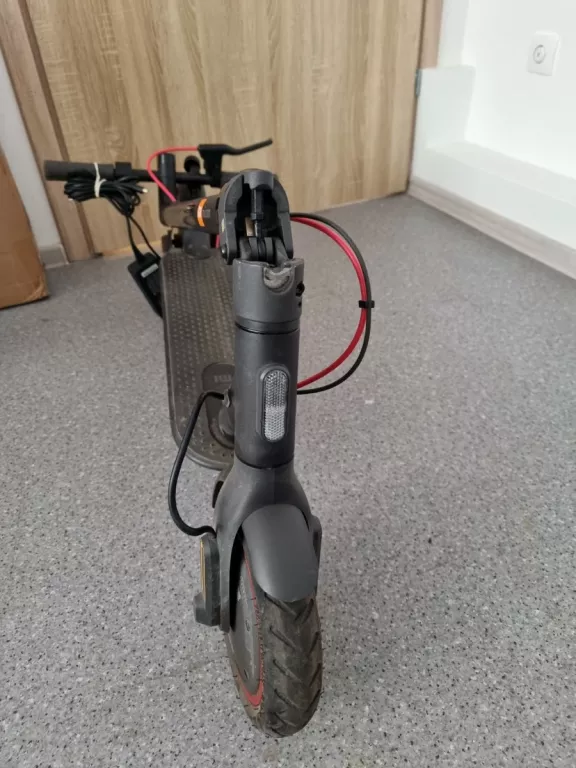HULAJNOGA XIAOMI ELECTRIC SCOOTER PRO 2 2022 CZARNY