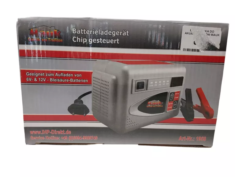 ULTIMATE SPEED ŁADOWARKA SAMOCHODOWA ULGD 1.0 A2 6/12V 1A LED