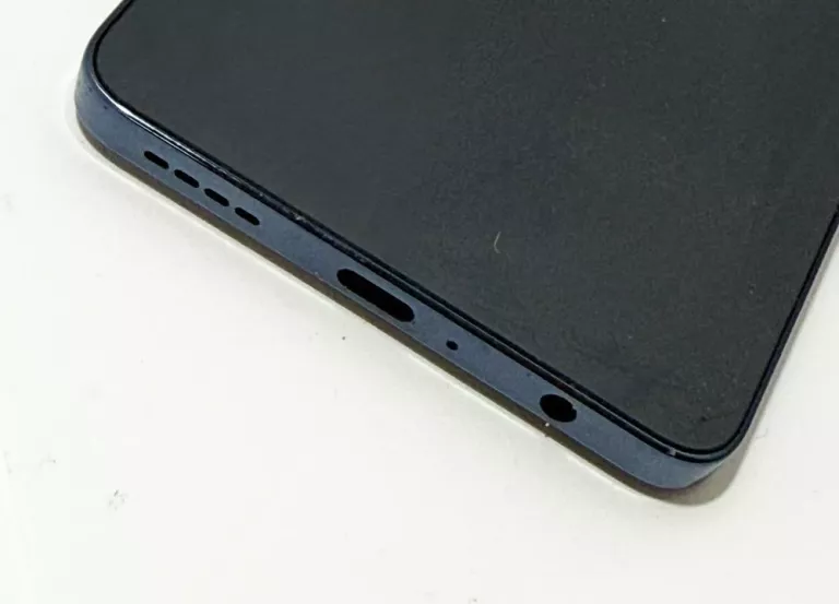 INFINIX HOT 40 PRO 8/256 GB