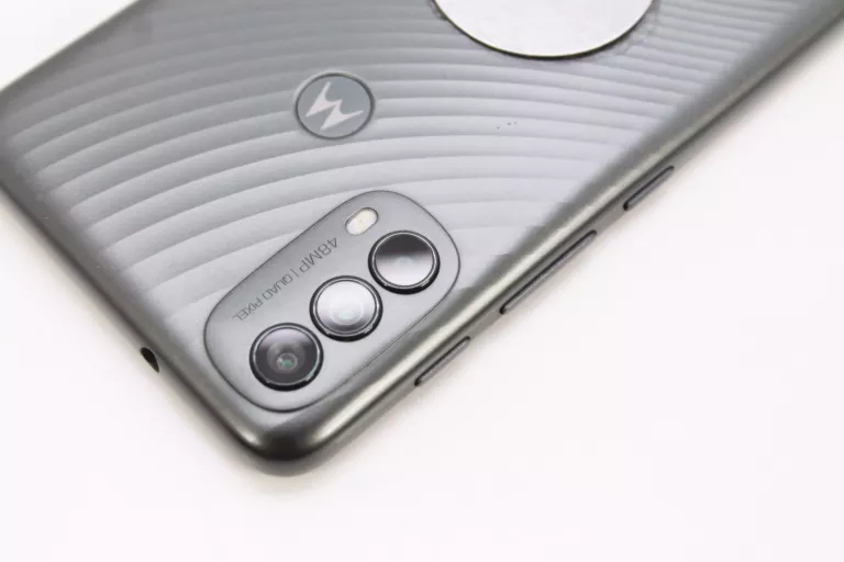 TELEFON MOTOROLA MOTO E40 4/ 64 GB