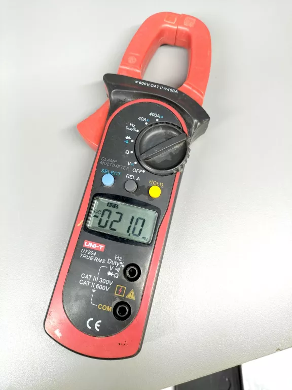 MIERNIK CĘGOWY UT204A DO 600A AC/DC