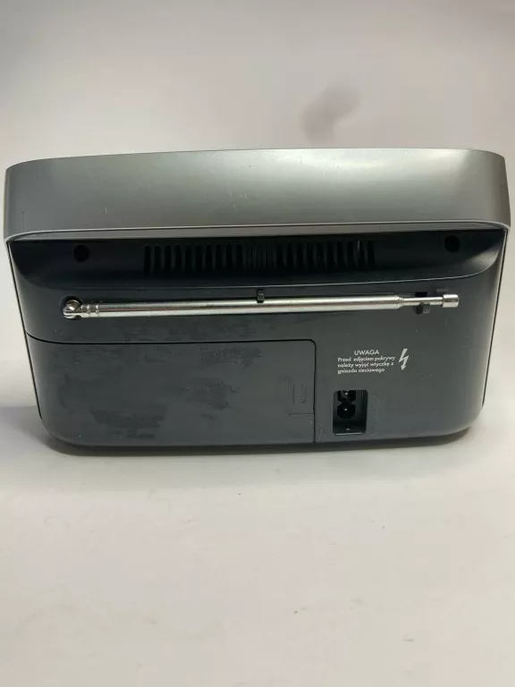 RADIO GRUNDIG MUSIC 60 LW