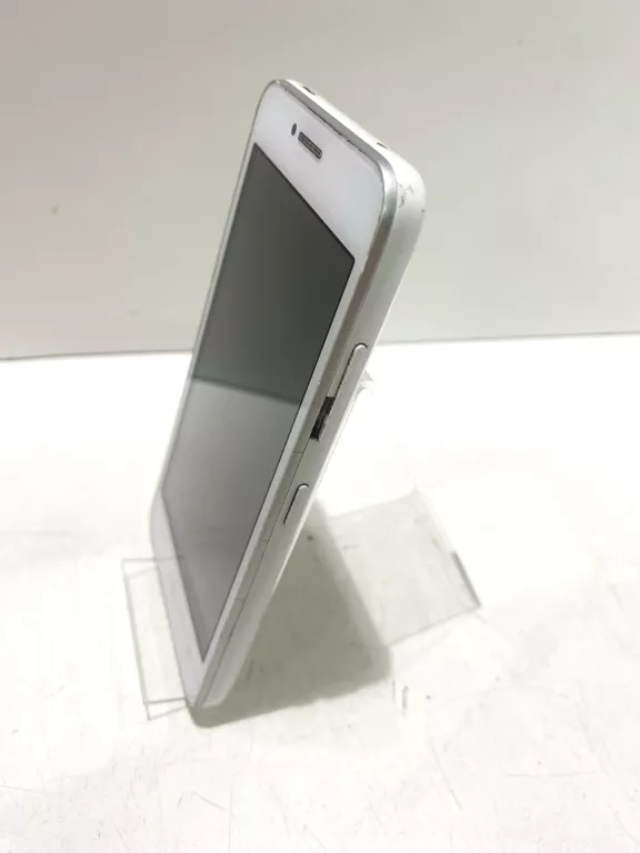 TELEFON LENOVO A2016A40+KABEL USB
