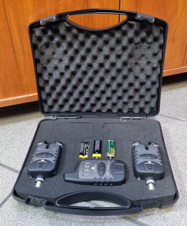 SYGNALIZATOR + CENTRALKA 2+1 RUMPOL