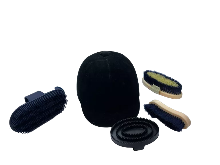 fouganza-toczek-c400-czarny-rozm-52-59-zestaw-do-czyszczenia-konia-rozmiar-54-4