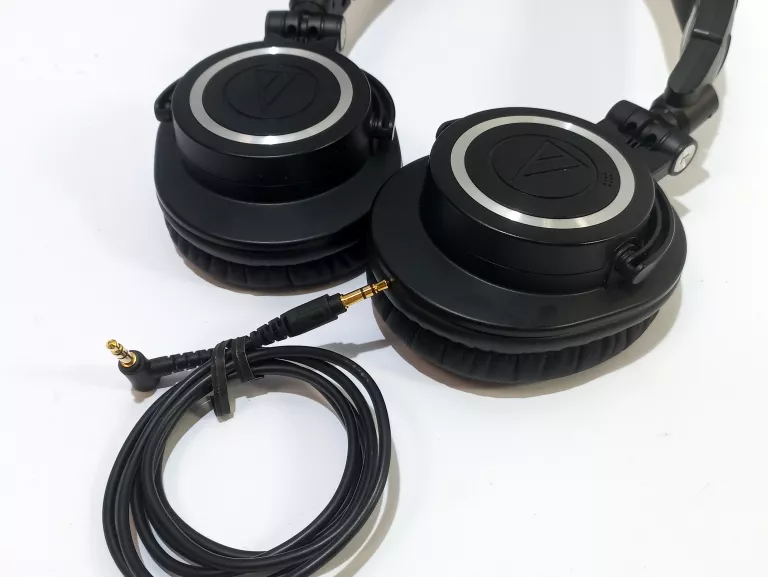 SŁUCHAWKI WOKÓŁUSZNE AUDIO-TECHNICA ATH-M50X