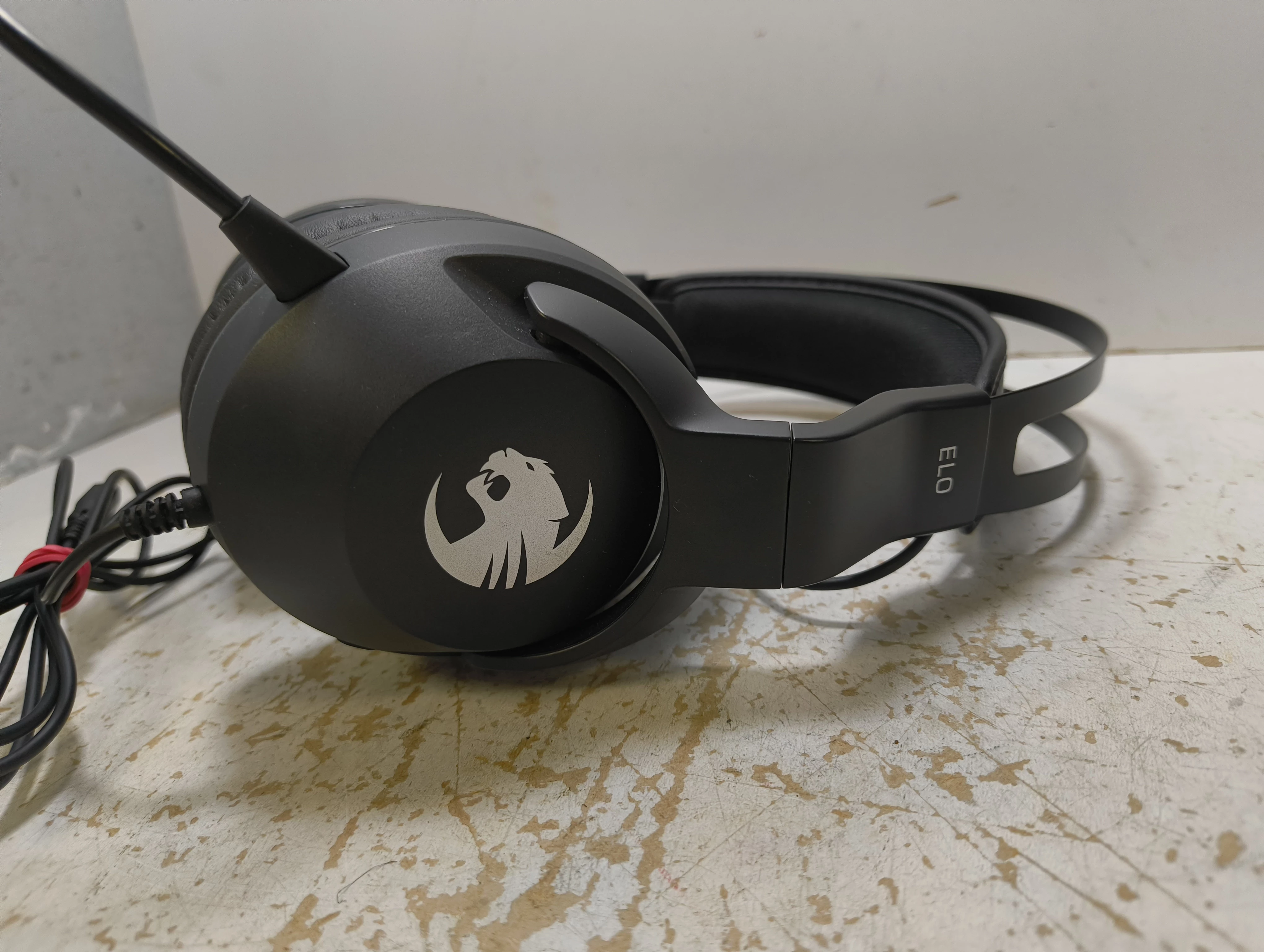 sluchawki-nauszne-roccat-elo-stan-11323-2