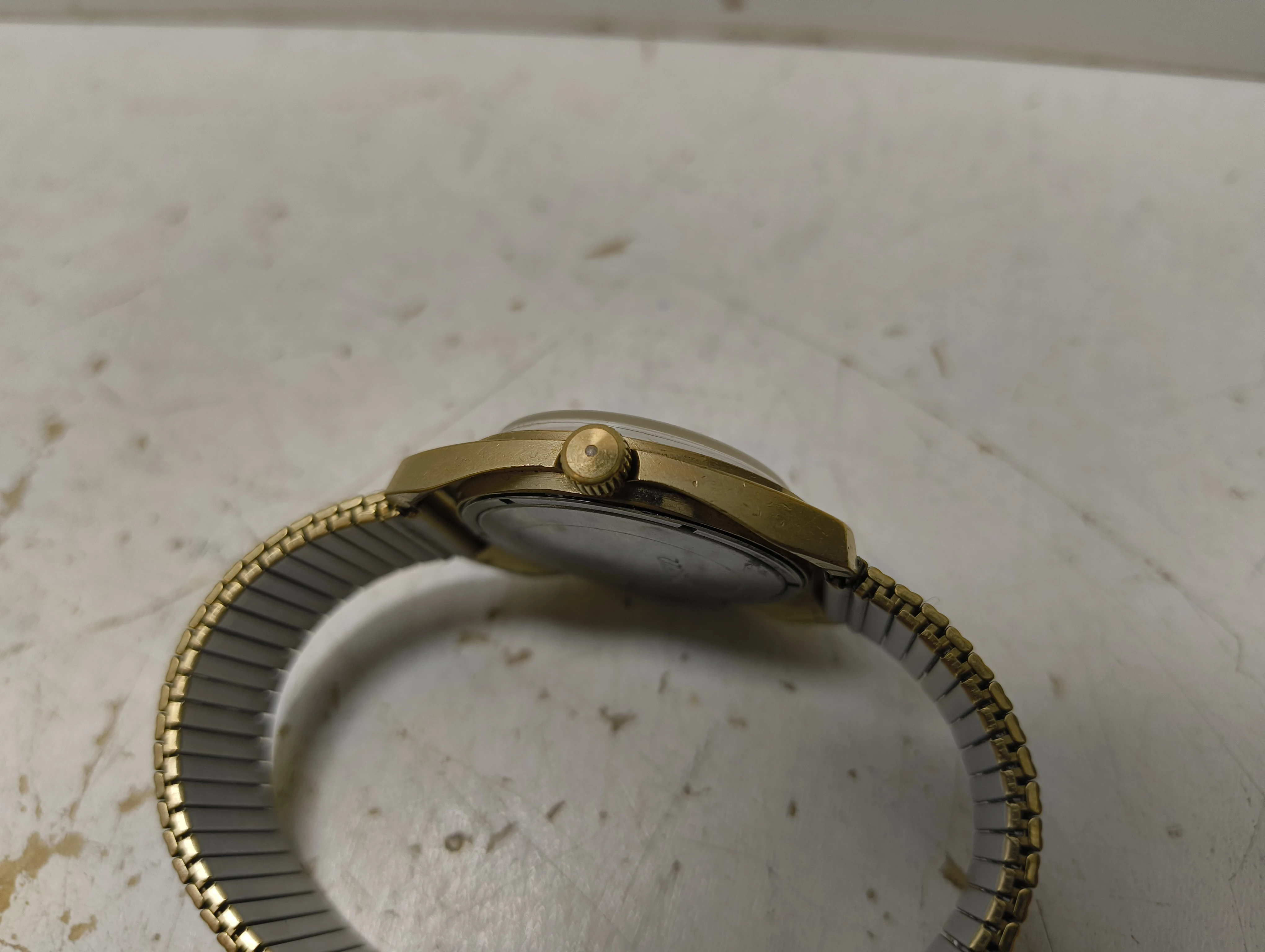 zegarek-slava-21-jewels-nakrecany-pozlacany-rodzaj-129220-1