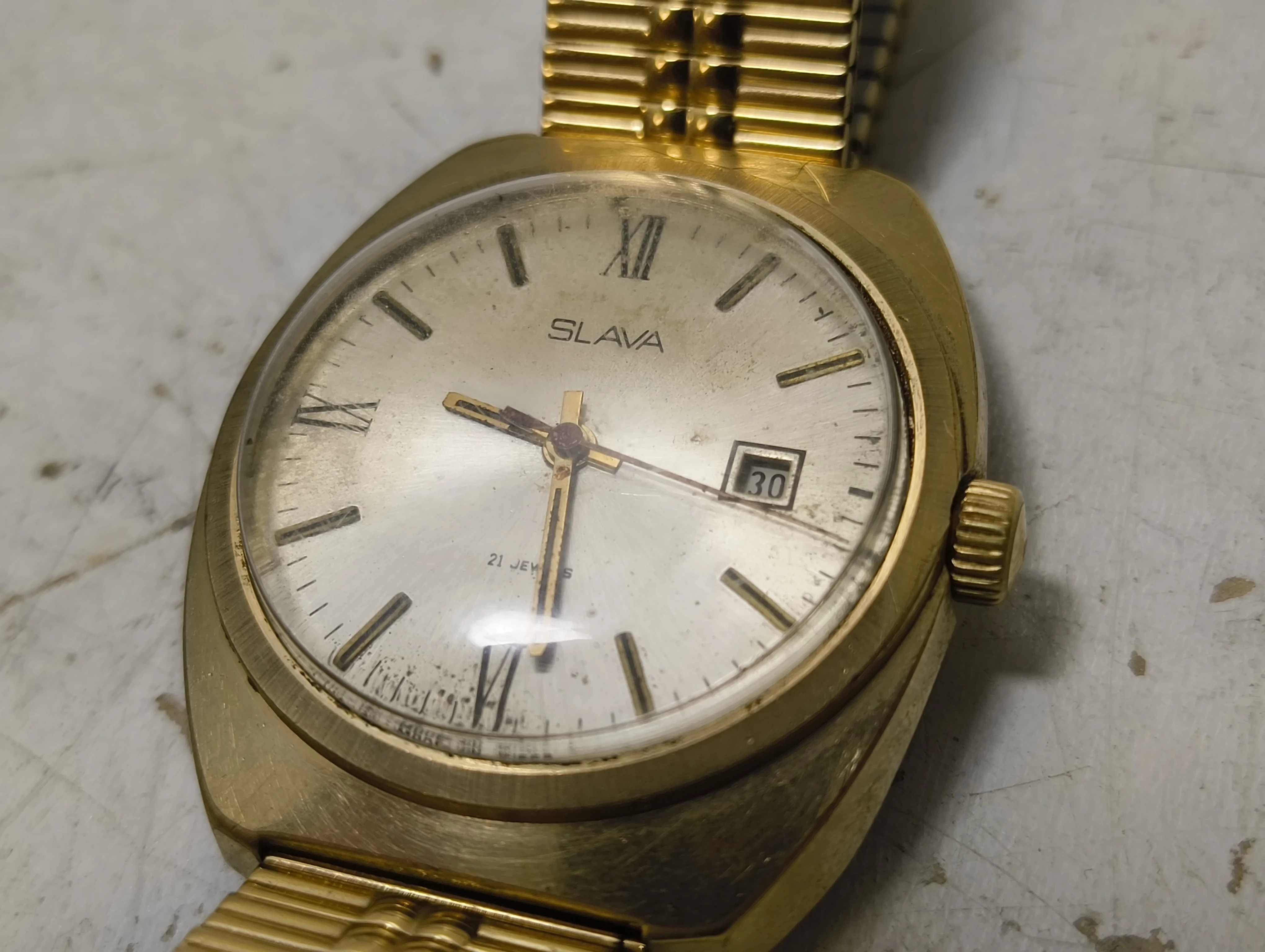 zegarek-slava-21-jewels-nakrecany-pozlacany-stan-11323-2