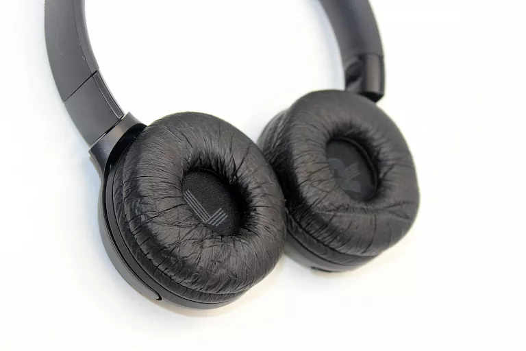 SŁUCHAWKI NAUSZNE BT JBL TUNE 525BT CZARNE