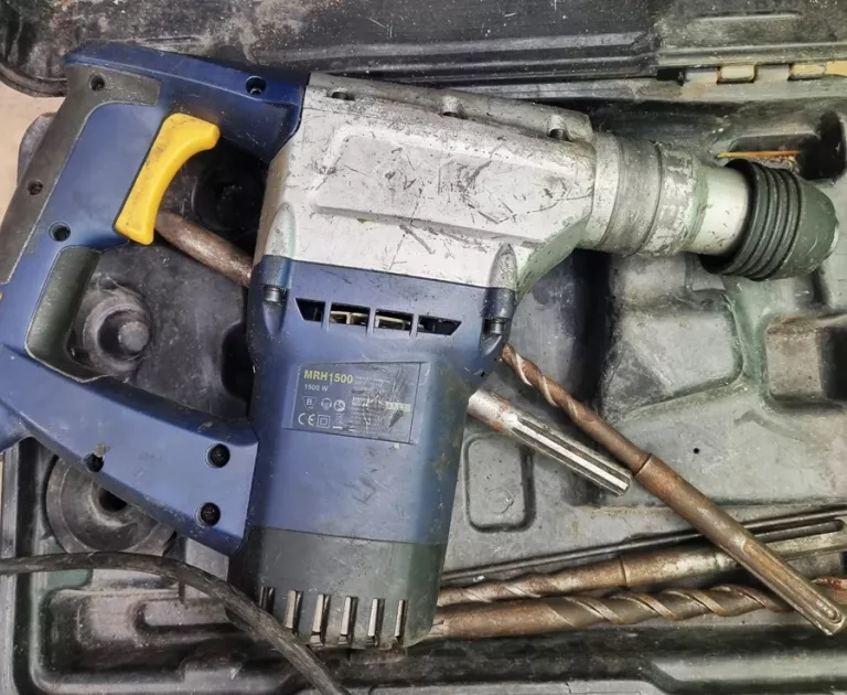 MŁOT MACALLISTER MRH1500 WALIZKA