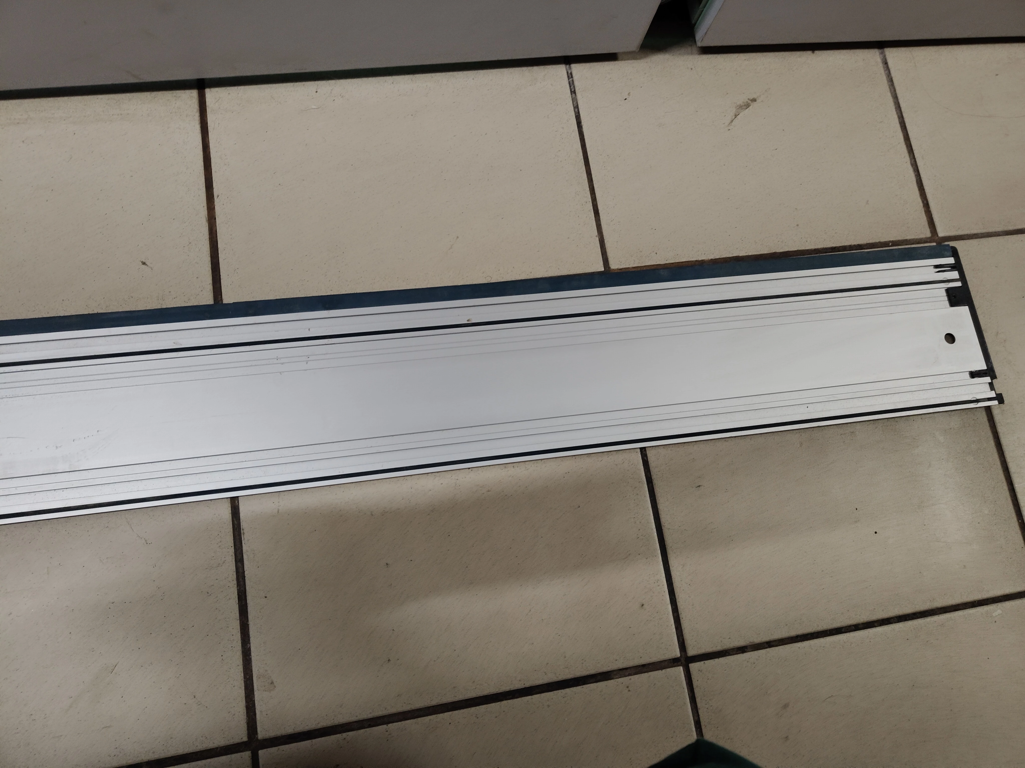 prowadnica-bosch-fsn-1600-1-600-z00-00f-marka-129307-7