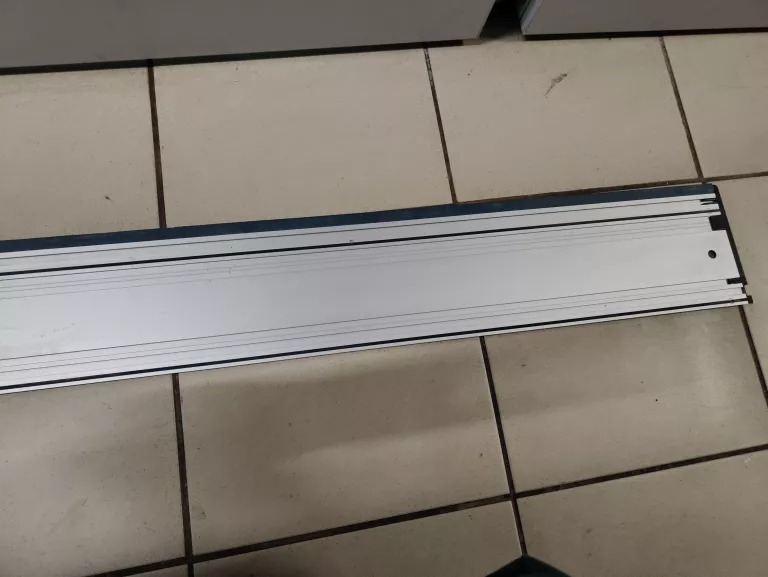 PROWADNICA BOSCH FSN 1600 1 600 Z00 00F