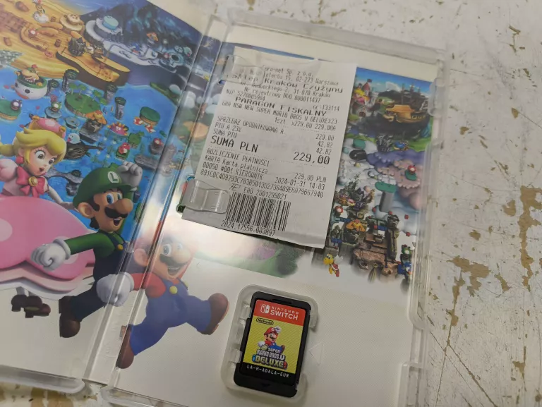 NEW SUPER MARIO BROS U DELUXE NINTENDO SWITCH