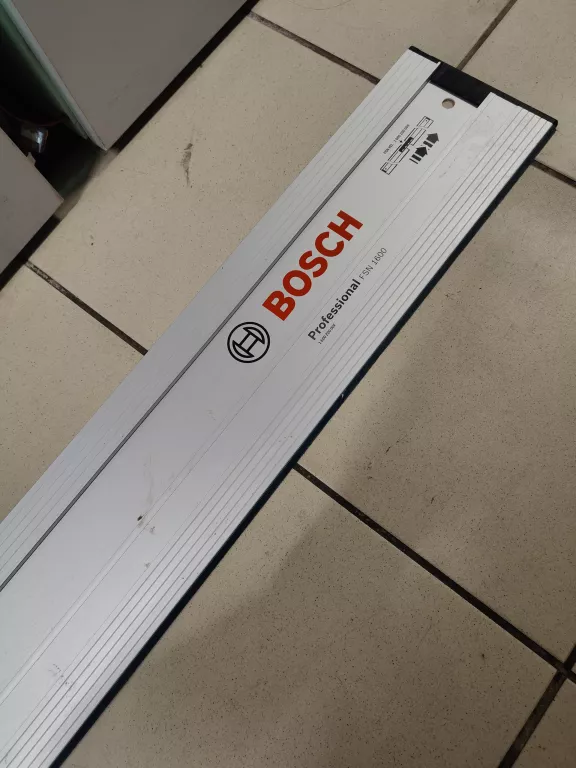 PROWADNICA BOSCH FSN 1600 1 600 Z00 00F