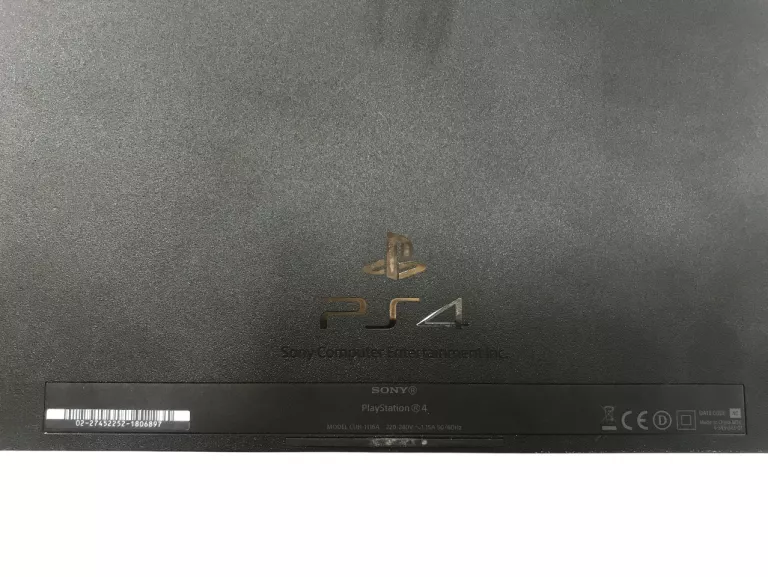 KONSOLA PS4 500GB CUH-1116A + PAD