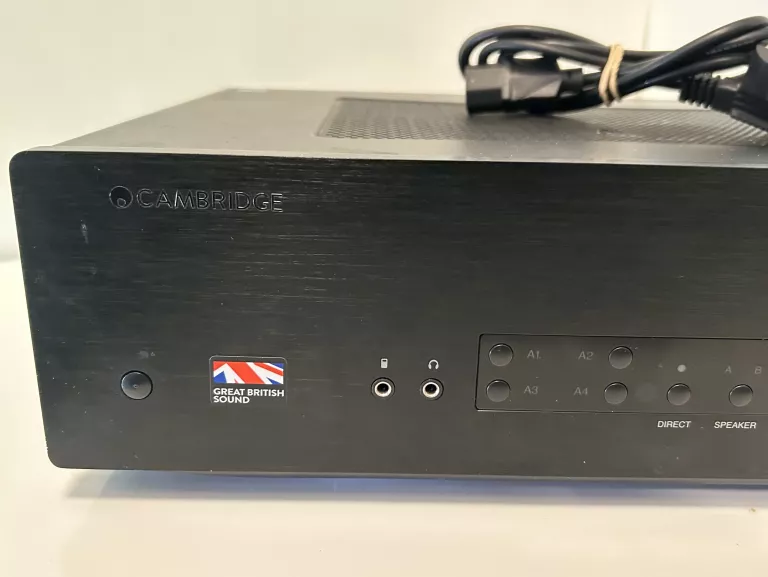 WZMACNIACZ CAMBRIDGE AUDIO CXA80