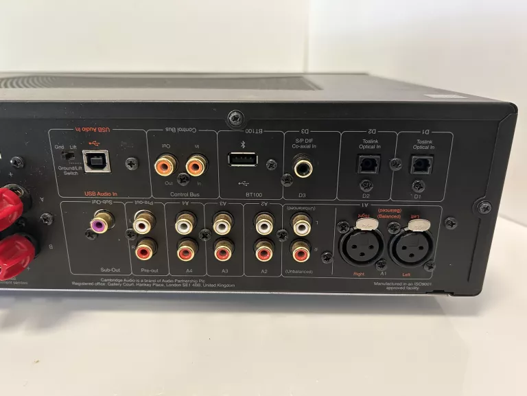 WZMACNIACZ CAMBRIDGE AUDIO CXA80