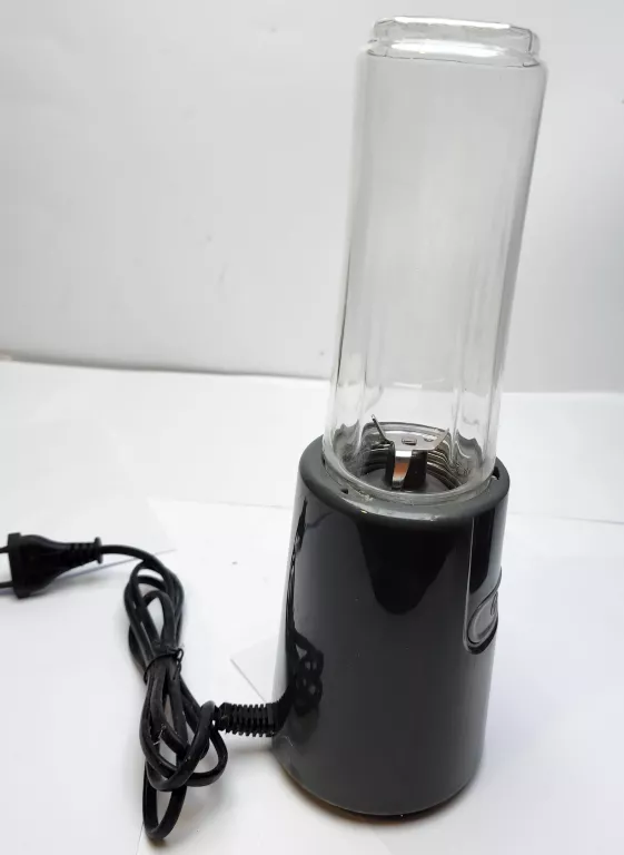 ricco-blender-stolowy-pudelko-ean-gtin-4053858623972