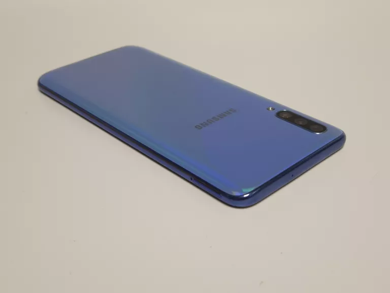 TELEFON SAMSUNG A70