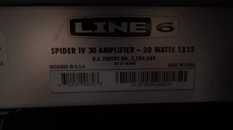 WZMACNIACZ GITAROWY LINE 6 SPIDER IV 30W