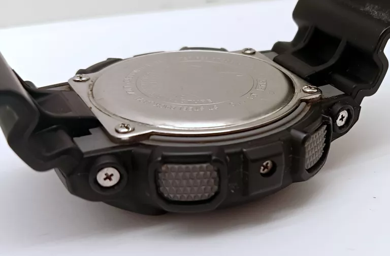 ZEGAREK CASIO G-SHOCK GA-110 (5146) CZARNY