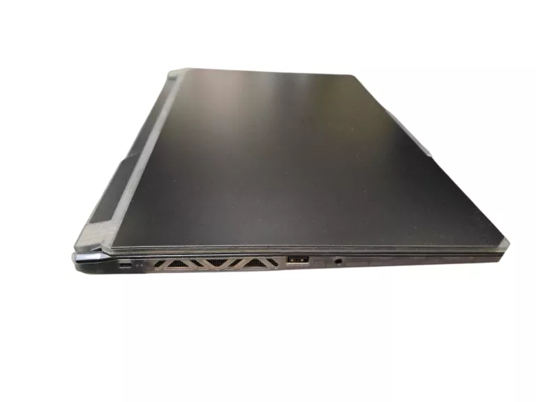 LAPTOP MSI CYBORG 15 INTEL CORE I5-12450H / 16 GB / 512 GB / RTX 4060