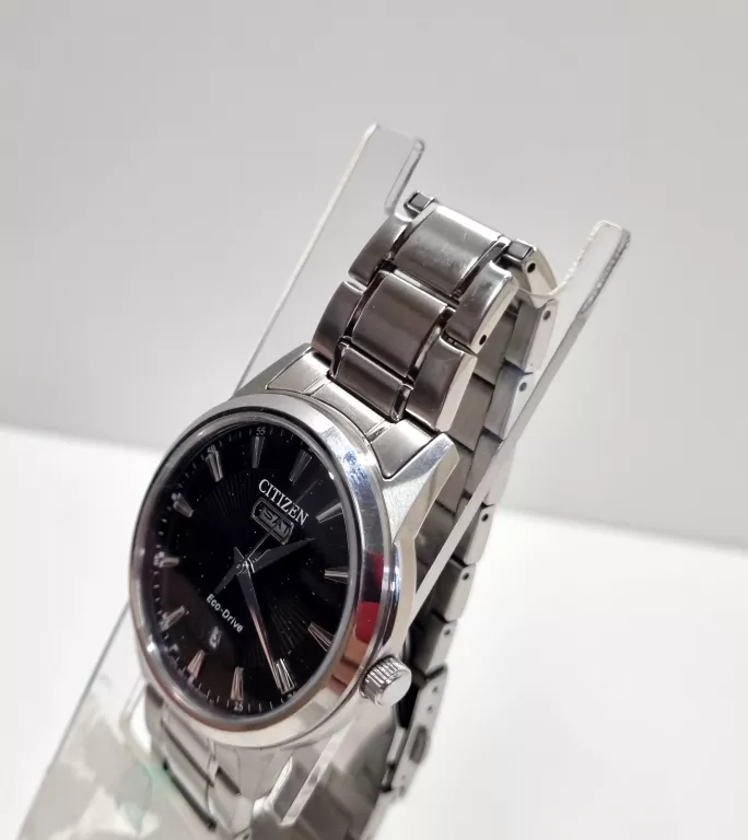 ZEGAREK CITIZEN ECO-DRIVE AW0100-86EE