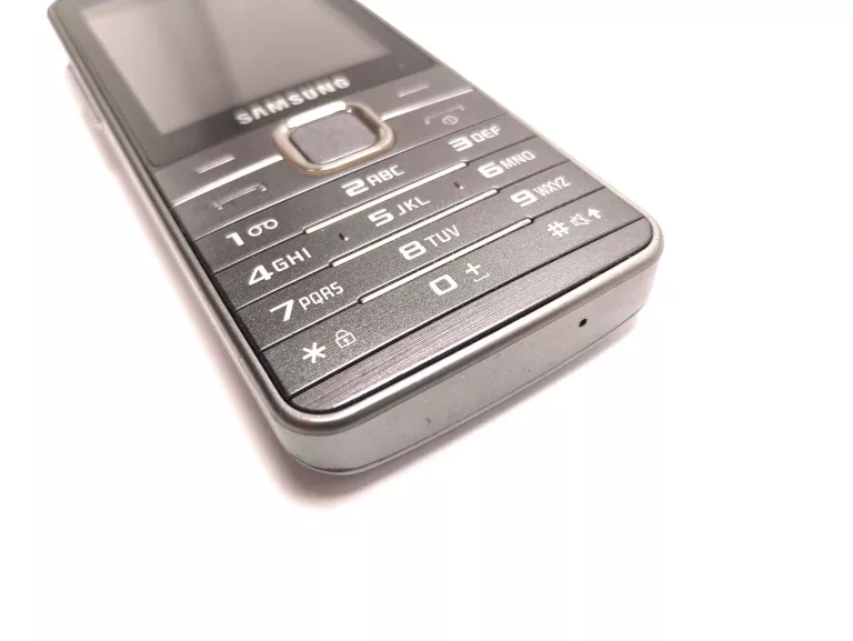 TELEFON SAMSUNG GT-S5611 + ŁADOWARKA