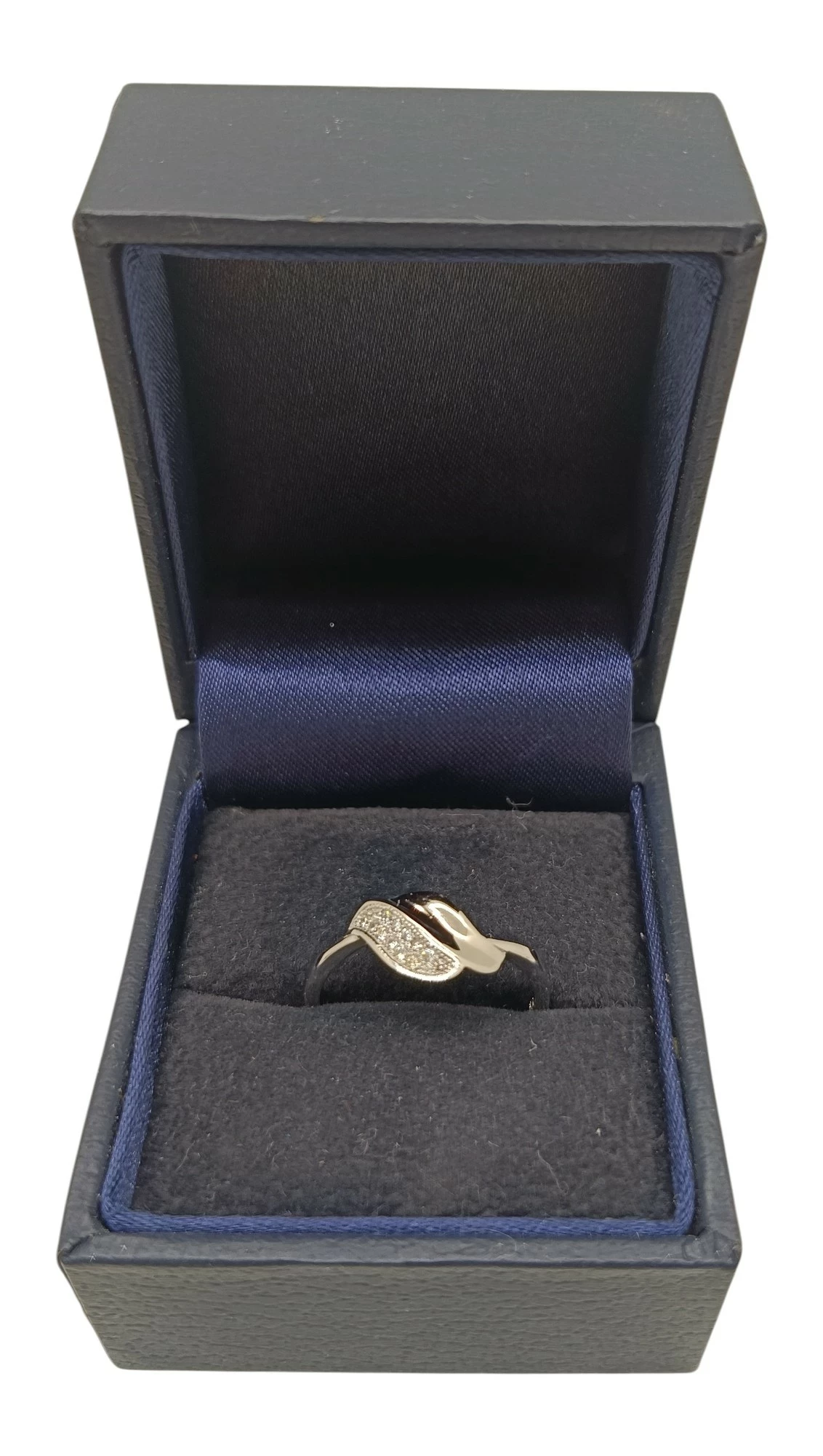 atrakcyjny-srebrny-pierscionek-rozm14-925-krakowska-94-andrychow