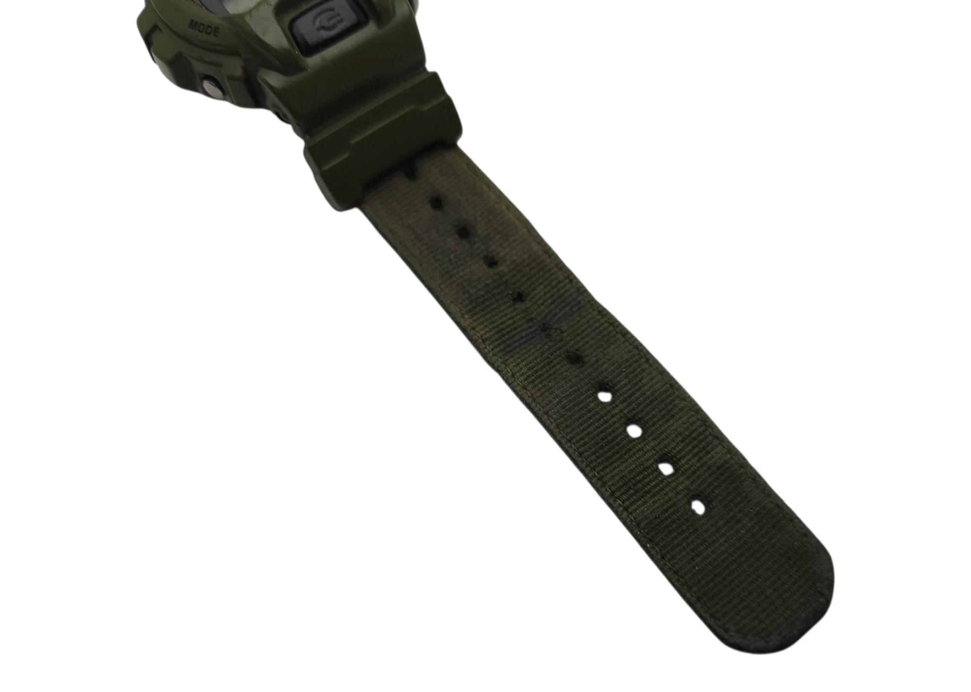 casio-g-shock-dw-6900-koperta-z-limitki-undefeated-pasek-nato-oryginal-stan-11323-2