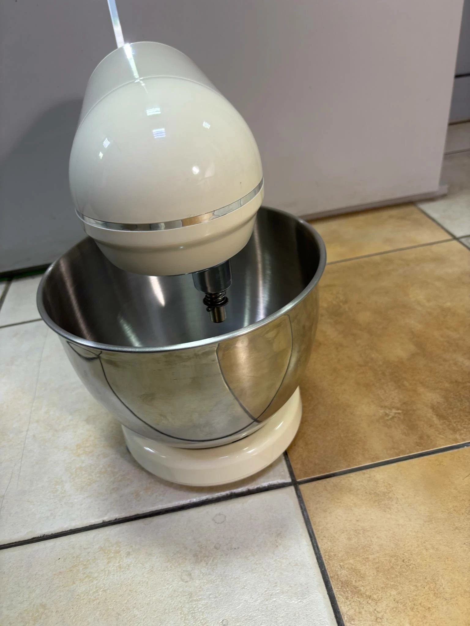 robot-planetarny-vintage-cuisine-800-w-pojm-180665-kolor-dominujacy-129357-1