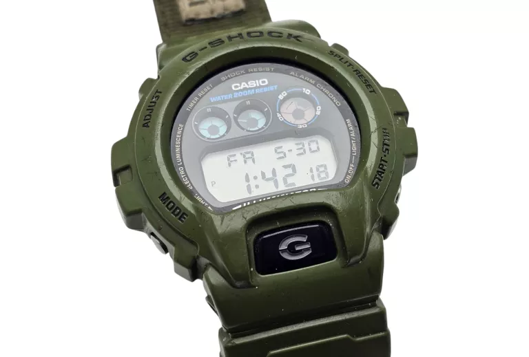 CASIO G-SHOCK DW-6900 / KOPERTA Z LIMITKI UNDEFEATED / PASEK NATO ORYGINAŁ