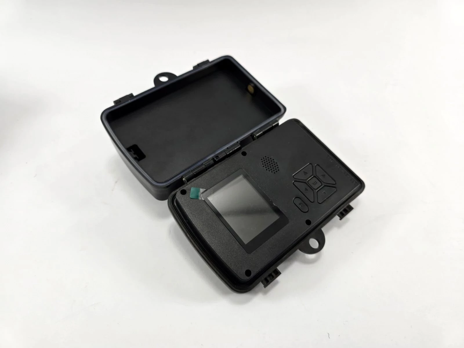 lesna-kamera-fotopulapka-adler-focus-ip66-20mpx-2-full-hd-ean-gtin-4262422360018