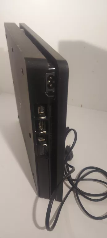 KONSOLA PS4 SLIM 1TB CUH-2216B + PAD SONY