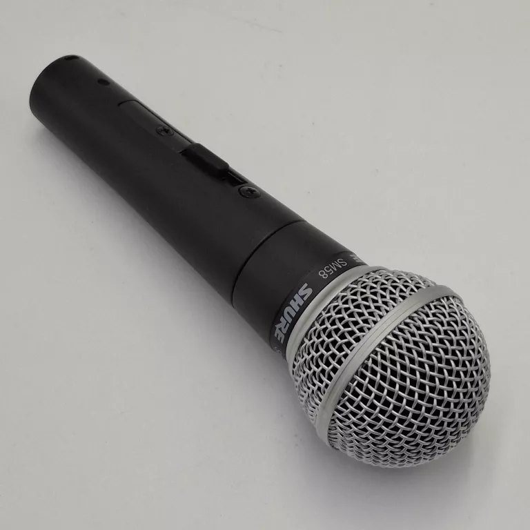 MIKROFON SHURE SM58 Z KABLEM XLR