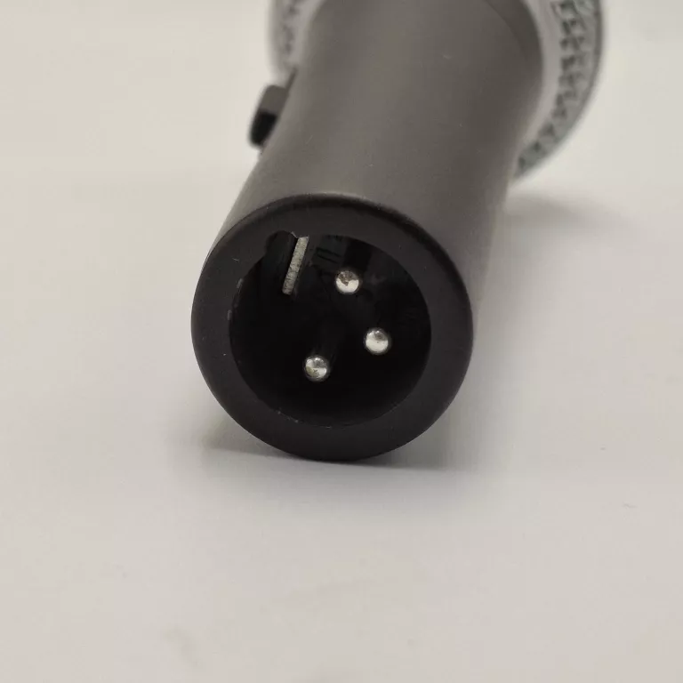MIKROFON SHURE SM58 Z KABLEM XLR