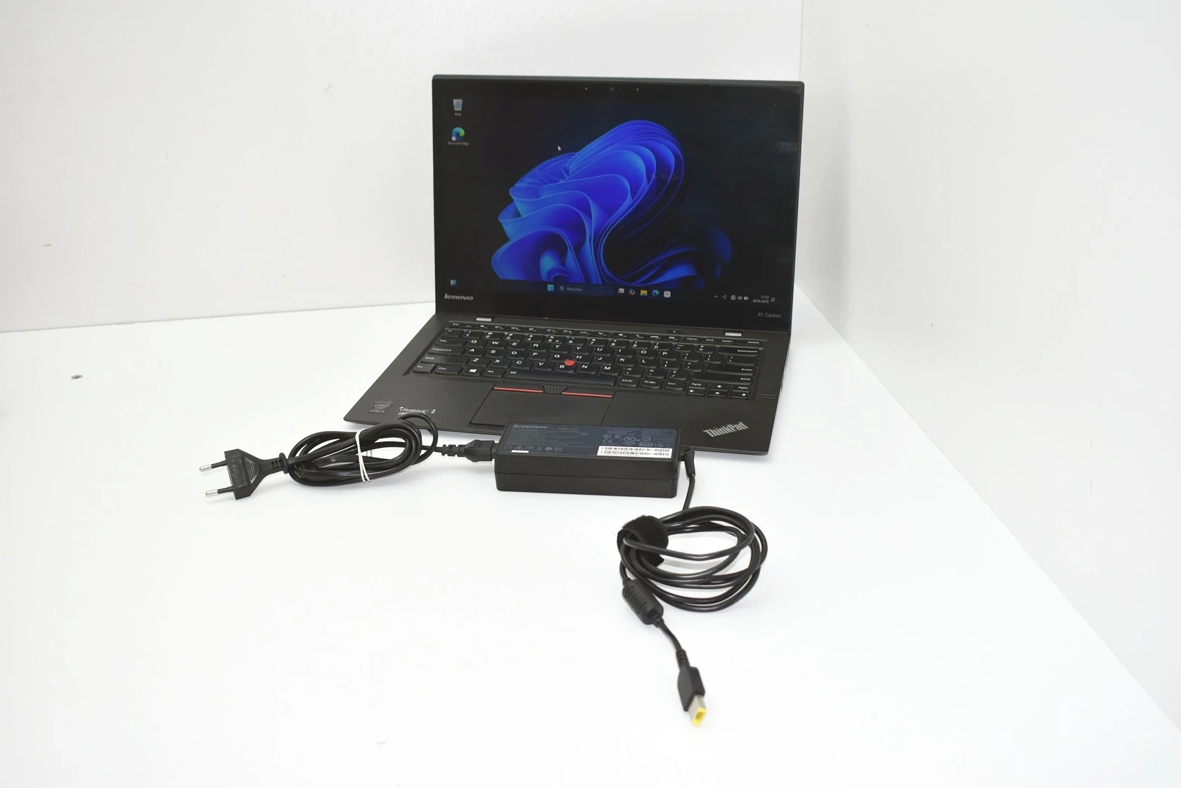 laptop-thinkpad-x1-carbon-gen-3-model-thinkpad-x1-carbon-3gen