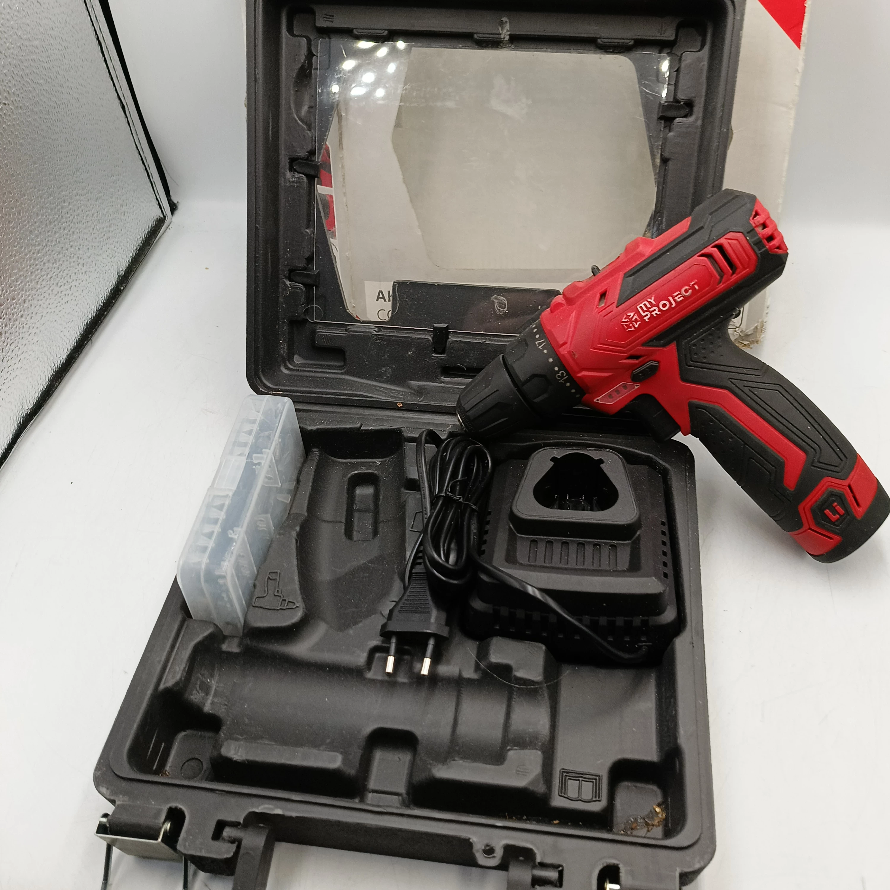 wkretarka-akumulatorowa-myproject-12v-li-slowackiego-17-katowice