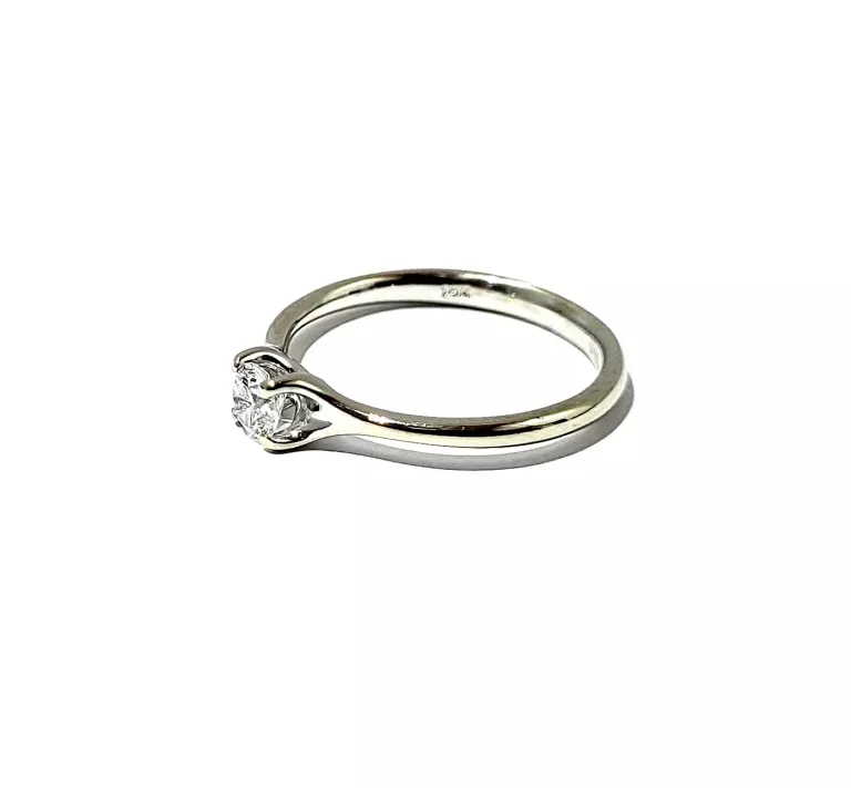 ŚLICZNY ZŁOTY PIERŚCIONEK 585 2,16 G 0,26 CT R.16