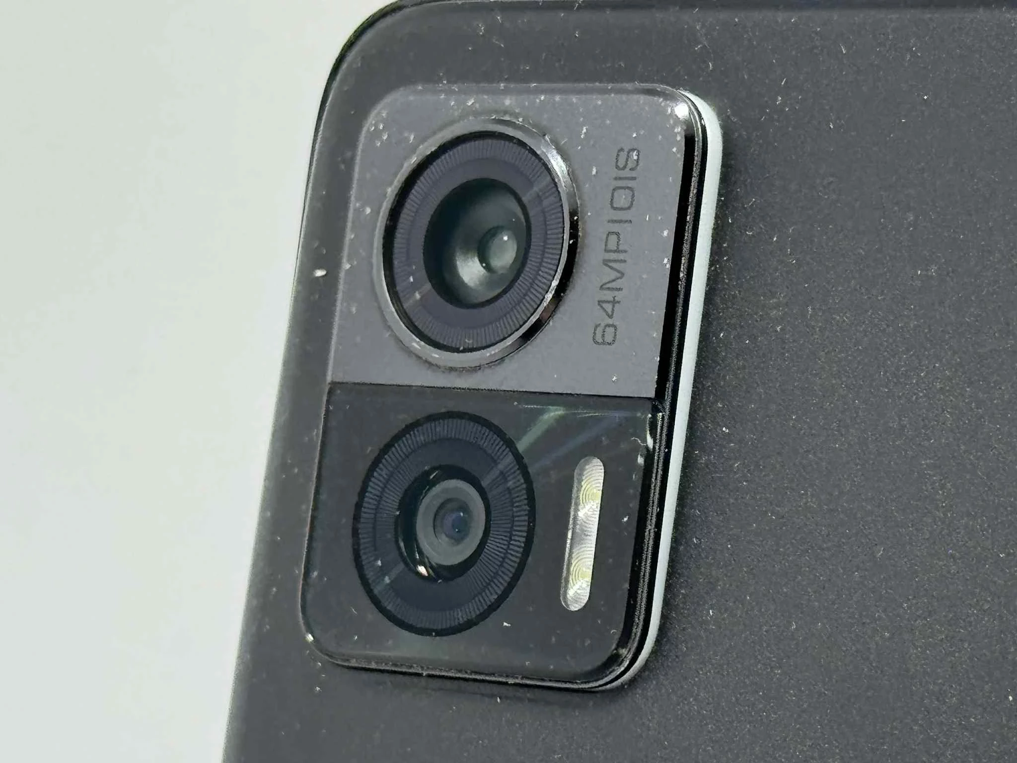 moto-neo-30-odklejona-tylna-klapka-stan-11323-2