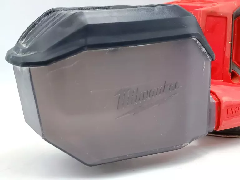 SZLIFIERKA MILWAUKEE M18 BOS125 + AKU 8.0AH