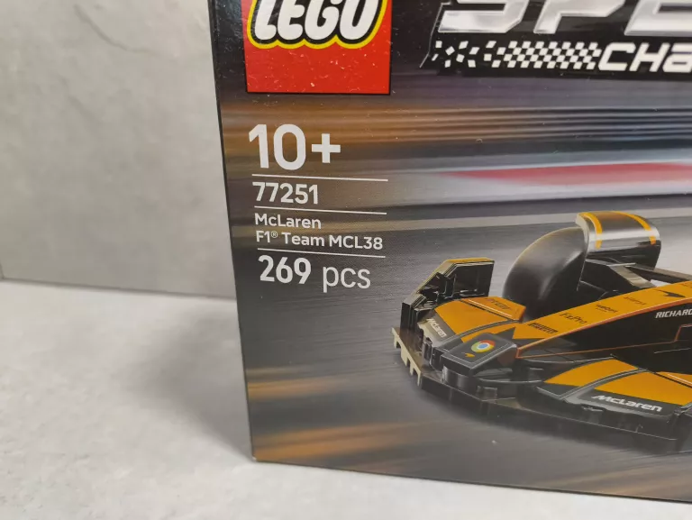BOLID F1 MCLAREN TEAM MCL38 LEGO 77251