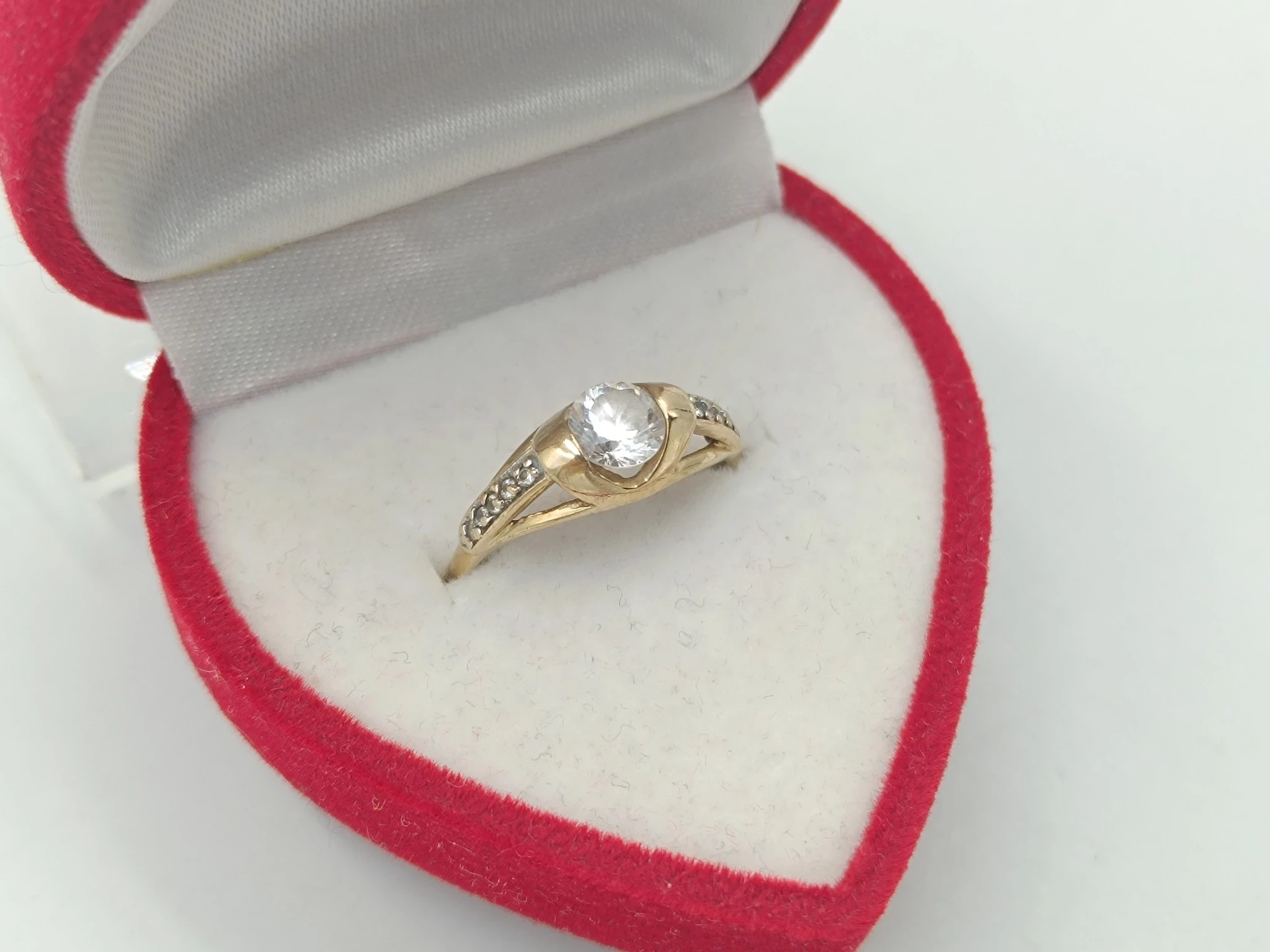 zloty-pierscionek-333-196g-r15-saturna-41-glogow